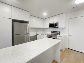 8500-8519 19 Ave SE in Calgary, AB - Building Photo - Building Photo