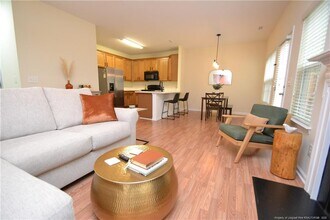 3115 Manhasset Ln in Raleigh, NC - Building Photo - Building Photo