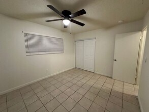 25498 Yolanda Ave in Moreno Valley, CA - Building Photo - Building Photo