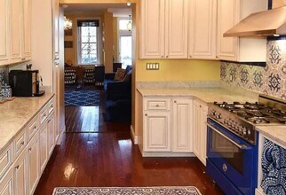 751 10th St SE in Washington, DC - Building Photo - Building Photo
