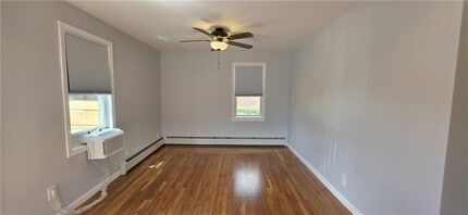 42 Putnam Pike in Johnston, RI - Building Photo - Building Photo