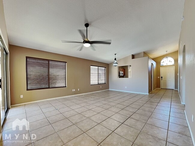 25822 N 65th Ave in Phoenix, AZ - Building Photo - Building Photo