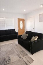 126 Chappell Rd NW in Atlanta, GA - Building Photo - Building Photo