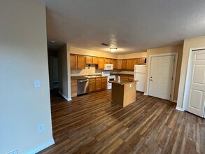 886 Wescott Square in St. Paul, MN - Building Photo - Building Photo