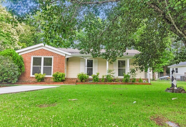 property at 109 Elizabeth St