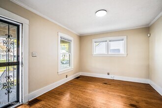 614 E Brandeis Ave in Louisville, KY - Building Photo - Building Photo
