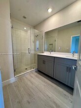 151 SW 171st Ln in Pembroke Pines, FL - Building Photo - Building Photo