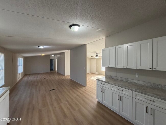 property at 4013 W 24th Ct