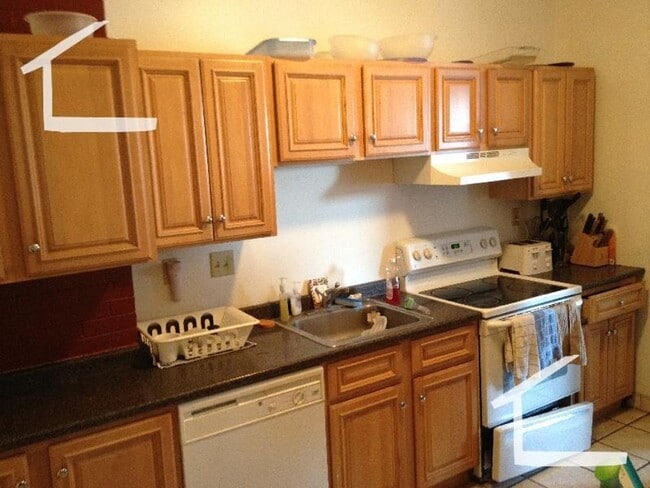 property at 37 Egremont Rd