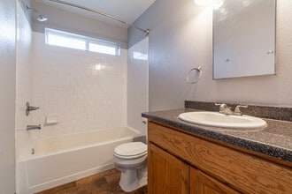 3814 S Laura Way in Yuma, AZ - Building Photo - Building Photo