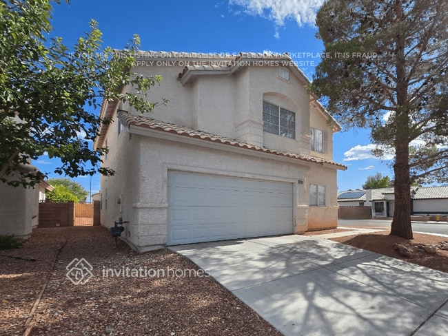 7041 Old Village Ave in Las Vegas, NV - Building Photo - Building Photo