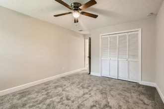 11092 Mandarin Station Dr E in Jacksonville, FL - Building Photo - Building Photo