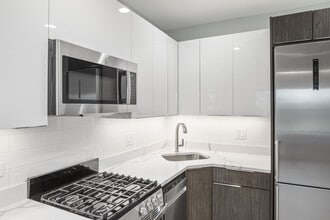 1552.5 W Juneway Terrace in Chicago, IL - Building Photo - Building Photo