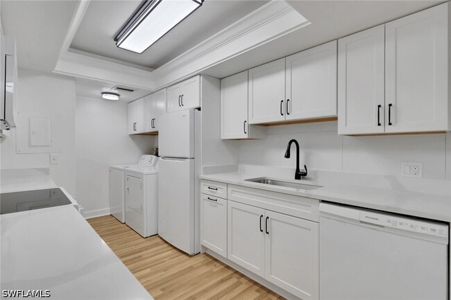 3615 Boca Ciega Dr in Naples, FL - Building Photo - Building Photo