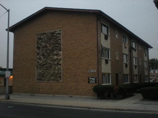 6013 W Ogden Ave in Chicago, IL - Foto de edificio