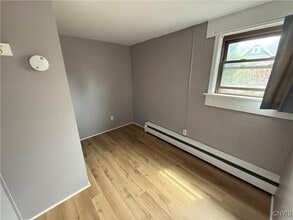 120 Hasbrouck St in Syracuse, NY - Building Photo - Building Photo