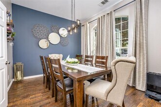 8205 Bayberry Ave in Lantana, TX - Building Photo - Building Photo