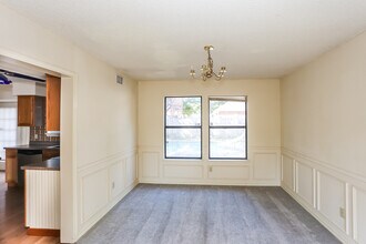 4323 Columbia St in Grand Prairie, TX - Building Photo - Building Photo