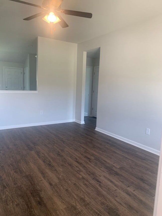 35 Knoll Wy in Lincoln, AL - Building Photo - Building Photo