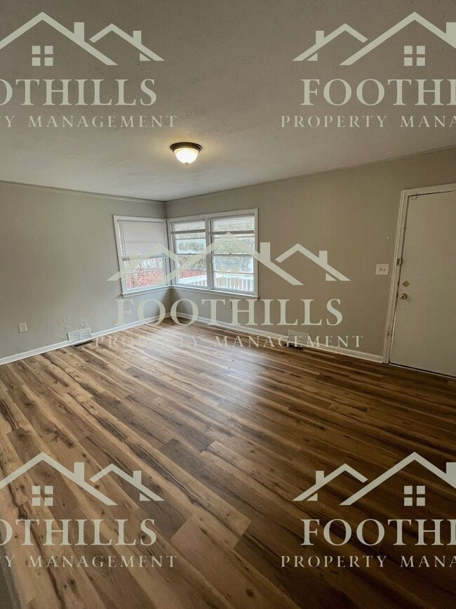 204 Pine Ln in Anderson, SC - Building Photo - Building Photo