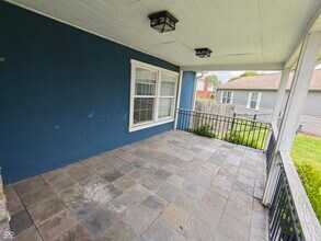 802 Fern Dr in Shelbyville, IN - Foto de edificio - Building Photo