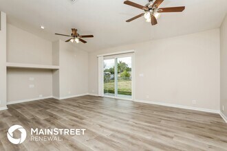 103 San Benito Way in Kissimmee, FL - Foto de edificio - Building Photo