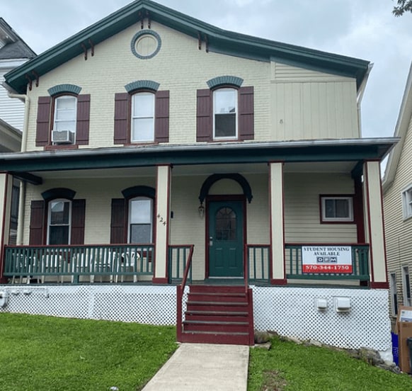 424 Monroe Ave