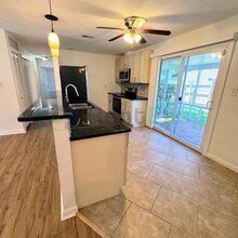 263 Dillon Dr in Virginia Beach, VA - Building Photo - Building Photo