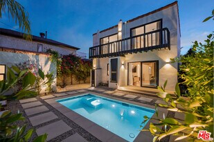 3004 Yale Ave in Los Angeles, CA - Building Photo