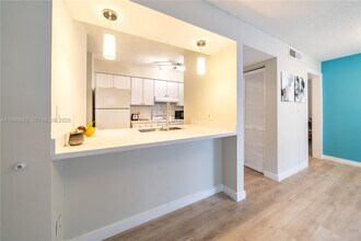 620 S Park Rd in Hollywood, FL - Building Photo - Building Photo