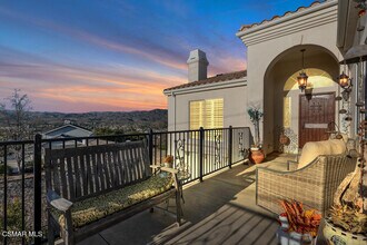 1308 Gonzales Rd in Simi Valley, CA - Building Photo - Building Photo