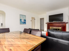 5231 Culloden St, Unit SI ID1390014P in Vancouver, BC - Building Photo - Building Photo