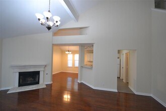 21320 Byerly Turk Dr in Pflugerville, TX - Building Photo - Building Photo