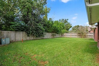 805 Courtland View in League City, TX - Foto de edificio - Building Photo