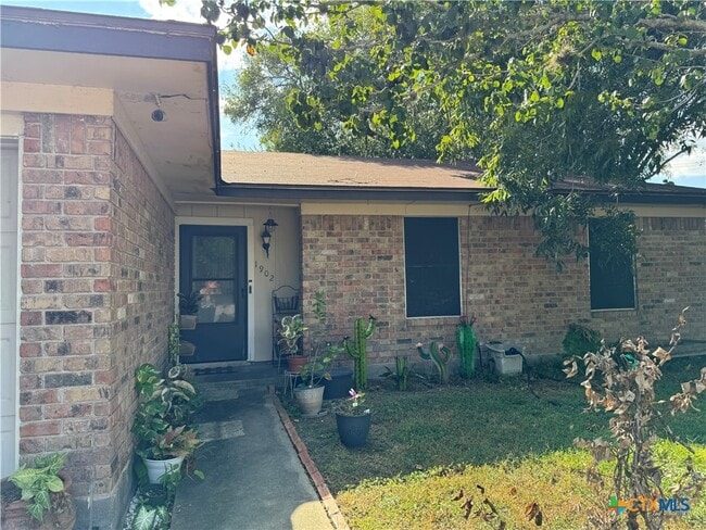 property at 1902 Mission Dr