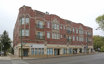 5833-5845 W Division St in Chicago, IL - Building Photo - Building Photo