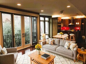 98 Garden St in Hoboken, NJ - Building Photo - Building Photo