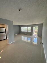 37 Brighton A in Boca Raton, FL - Building Photo - Building Photo