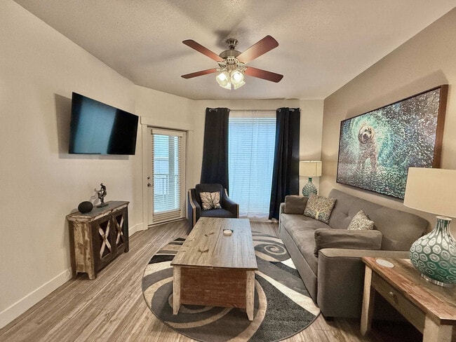 460 E 400 S, Unit ID1389246P in Salt Lake City, UT - Building Photo - Building Photo