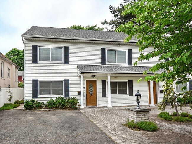 property at 39 Graywood Rd