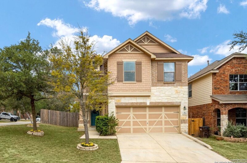 14035 Tramonto Hill in San Antonio, TX - Building Photo