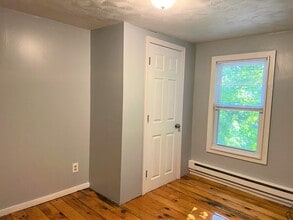 1-7 Old Mendon Street, Unit Unit 3C in Blackstone, MA - Foto de edificio - Building Photo