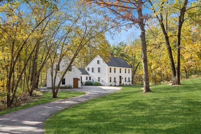 3767 Oak Ln NE in North Liberty, IA - Building Photo - Building Photo