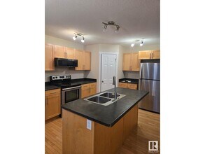 3751-3713 13 St NW in Edmonton, AB - Building Photo - Building Photo
