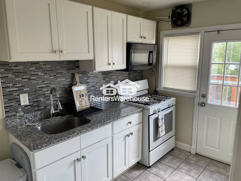 452 Trappe Rd in Dundalk, MD - Building Photo