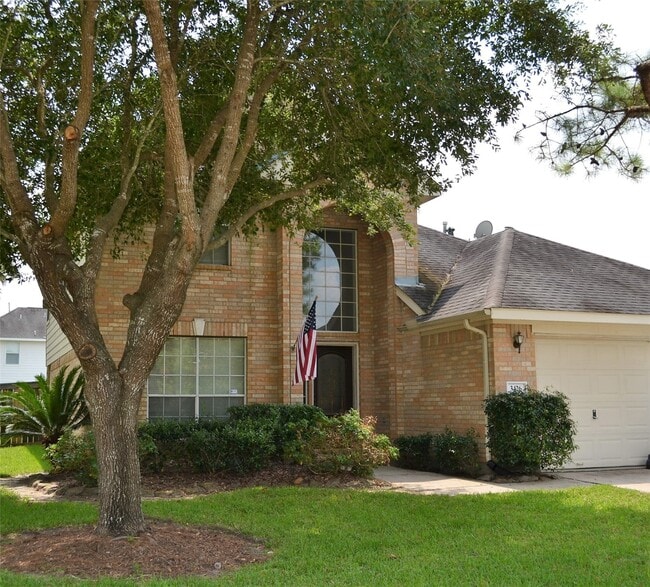 property at 3426 Auburn Hollow Ln