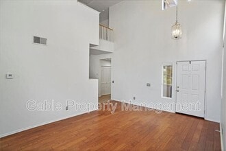 26534 Isabella Pkwy in Santa Clarita, CA - Building Photo - Building Photo
