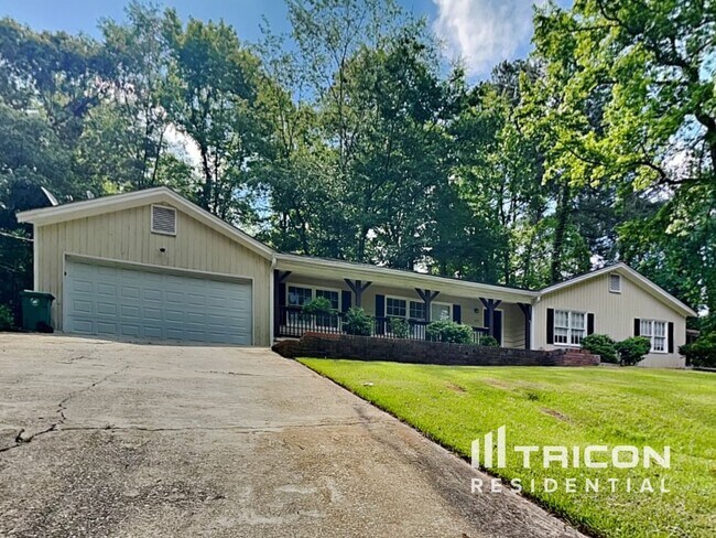 955 Willow Run in Stone Mountain, GA - Building Photo - Building Photo