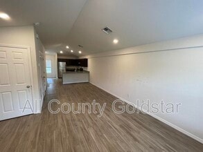 2084 Hilton St in Port Charlotte, FL - Building Photo - Building Photo