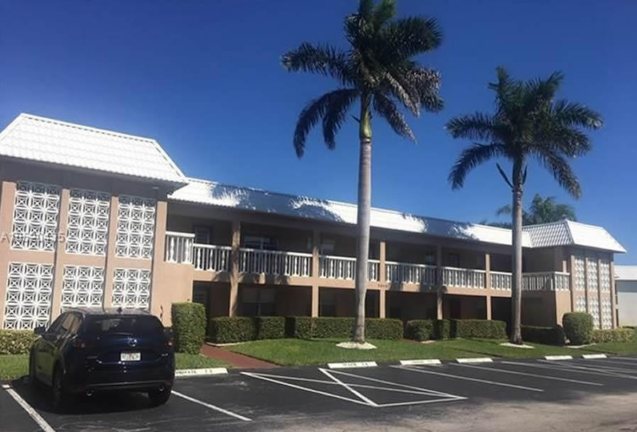 9848 Marina Blvd in Boca Raton, FL - Building Photo